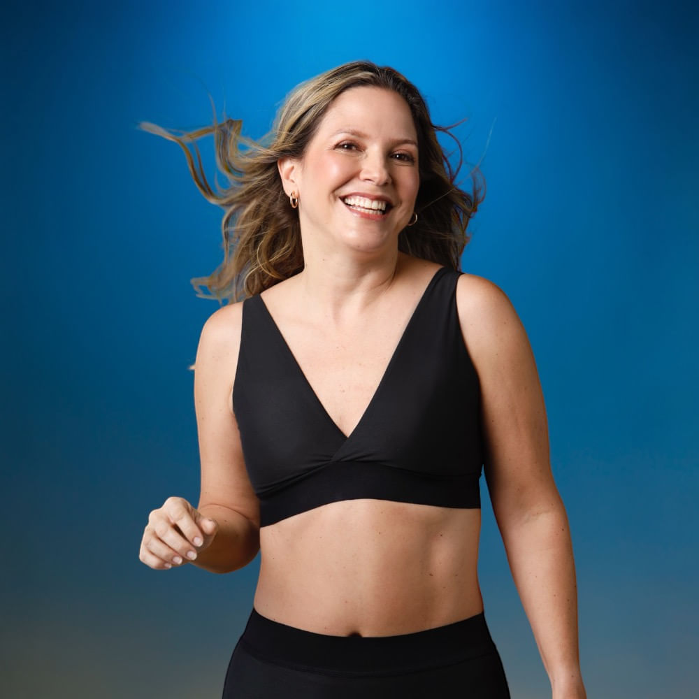 Top cruzado con base ancha sin aros,sin copas,ultra